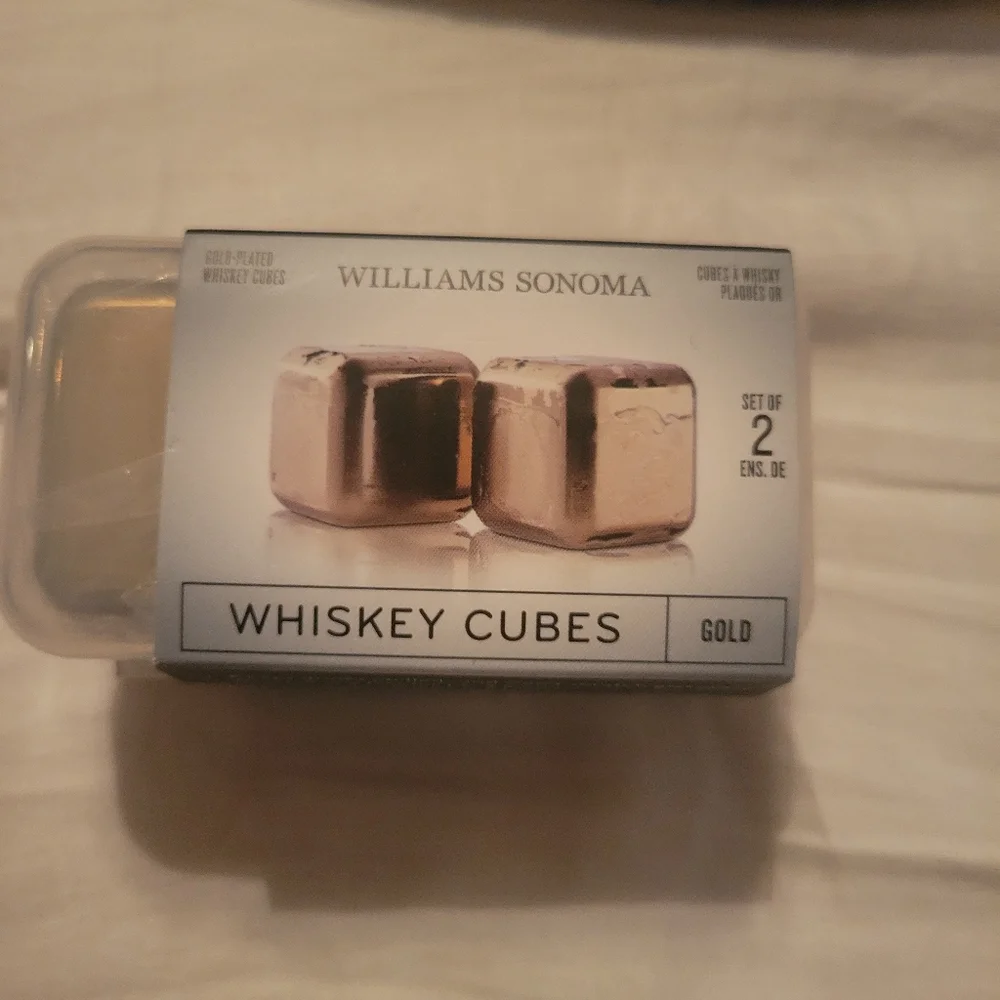 Williams Sonoma Whiskey Cube, Set of 2